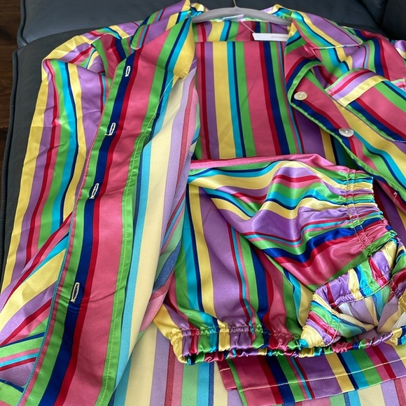 dannyjams Other - Dannyjams PJs Women Size 1X Rainbow Colored Stripes Silky Soft